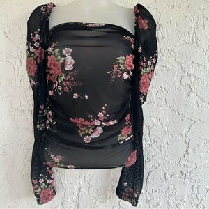 SUPERDOWN Top‎ Women Medium Sheer Floral Boho Cottage Milkmaid Whimsigoth